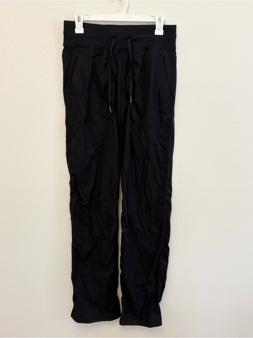 EUC Lululemon Dance Studio Pant Full Length Straight Leg Black Sz 6 Square Dot